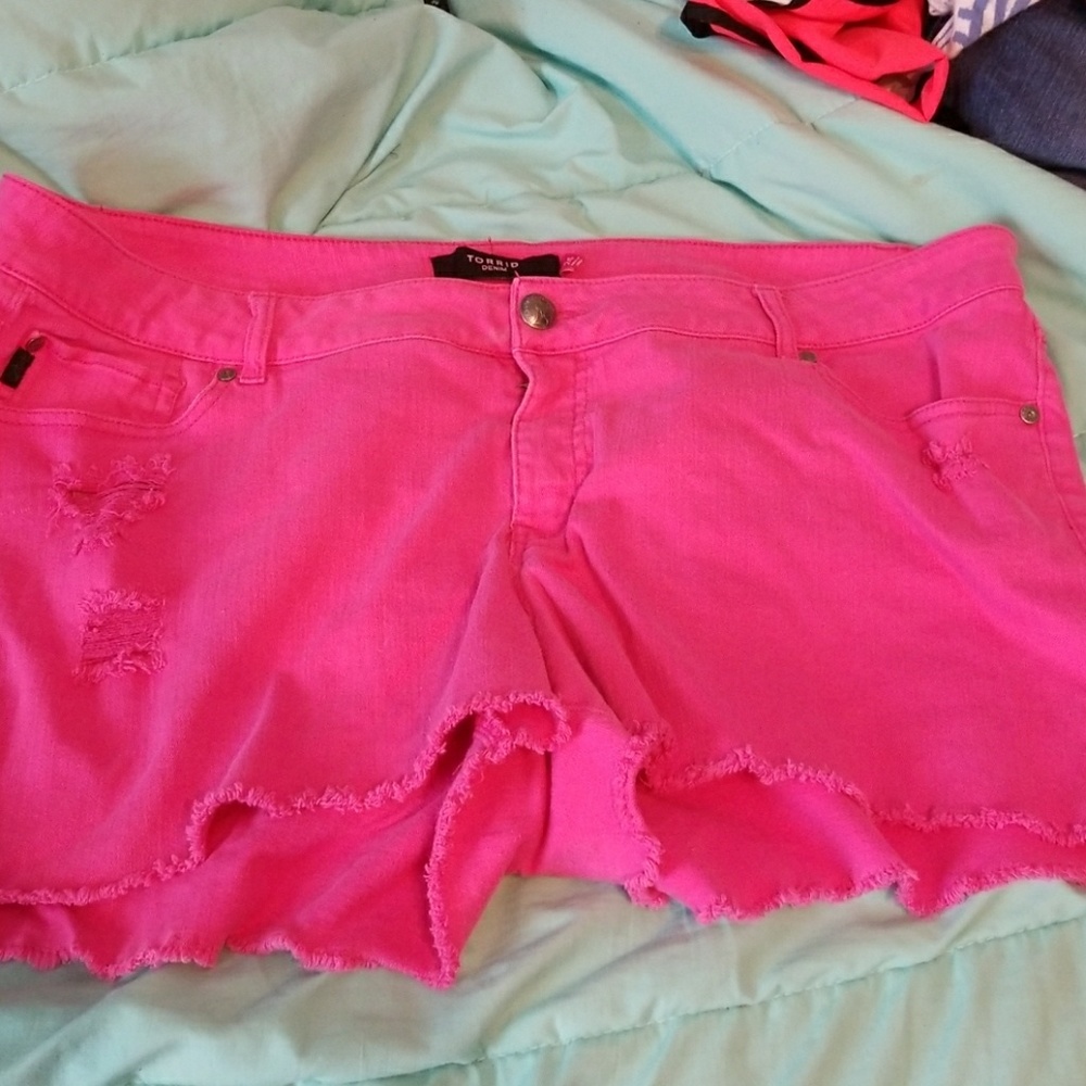 Hot pink torrid shorts